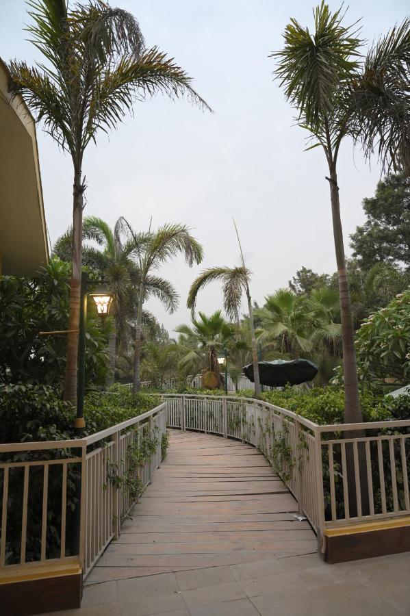 לודהיאנה Kamal Resorts - The Luxury Of Being Yourself מראה חיצוני תמונה