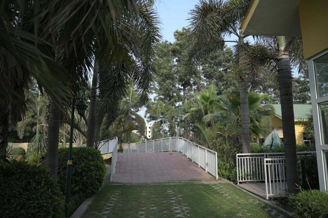 לודהיאנה Kamal Resorts - The Luxury Of Being Yourself מראה חיצוני תמונה
